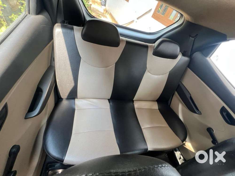 Hyundai Petrol Manual 2016