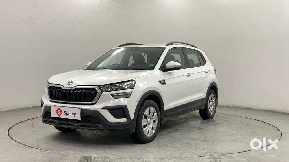 Skoda Kushaq Active 1.0 Tsi Mt, 2022, Petrol