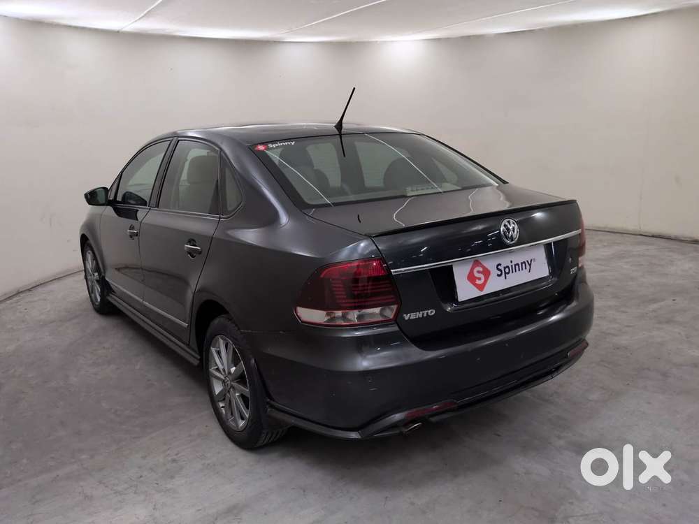 Volkswagen Vento 1.6 Highline, 2021, Petrol