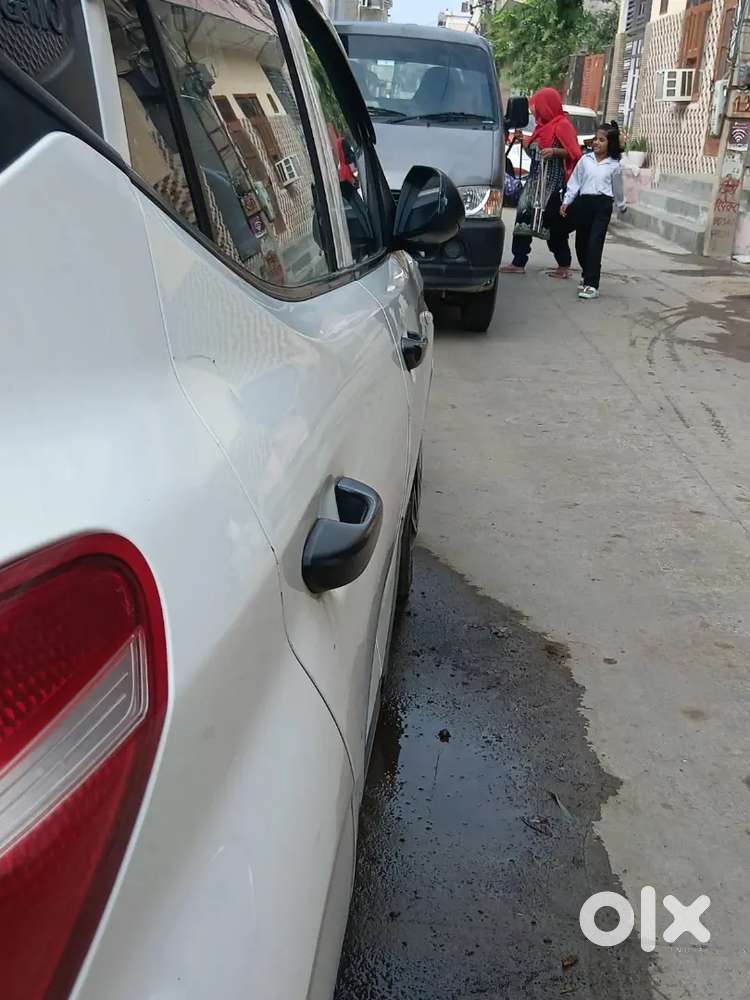 Hyundai Grand I10 Sportz Km Driven 63000