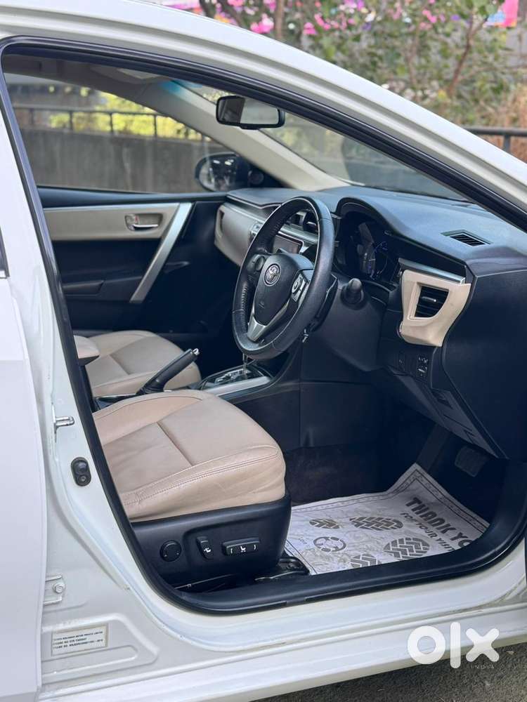 Toyota Corolla Altis 2013-2017 Vl At, 2016, Petrol