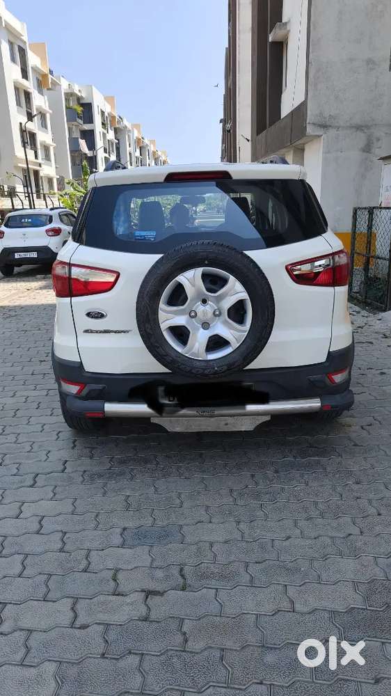 Ford Ecosport 2015 Petrol 33000 Km Driven