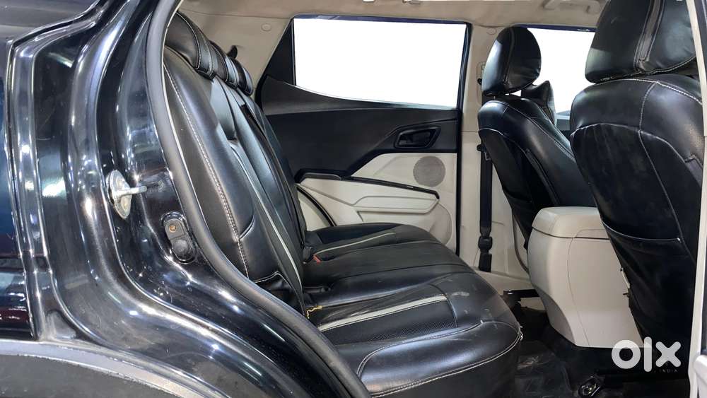 Mahindra Xuv300 W6, 2020, Petrol