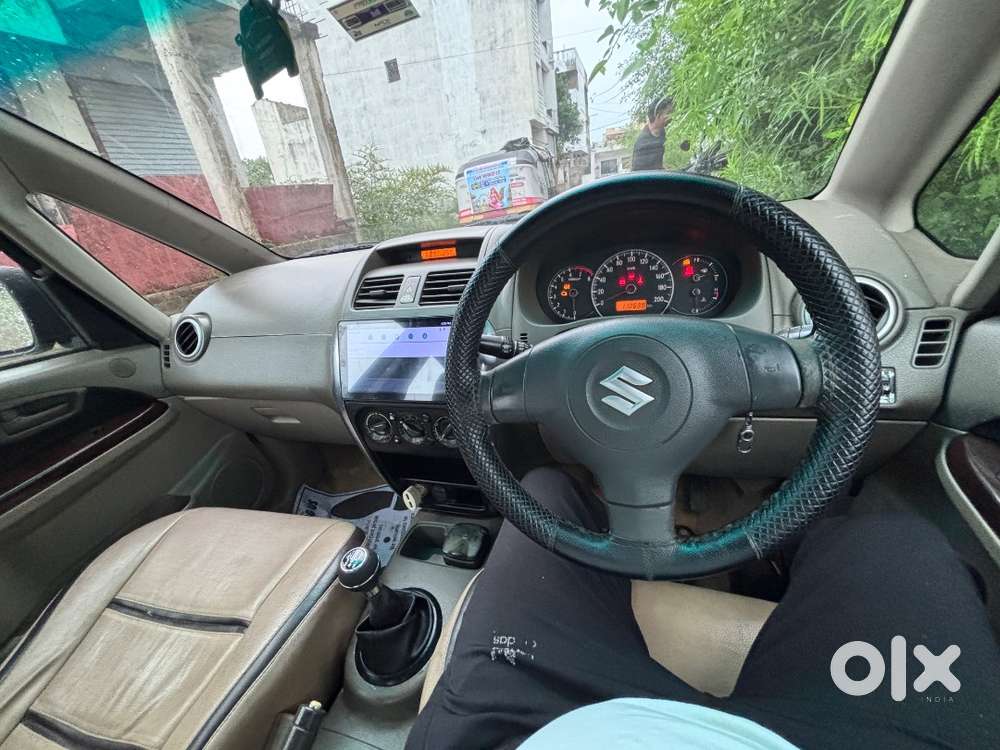 Maruti Suzuki Sx4 2010