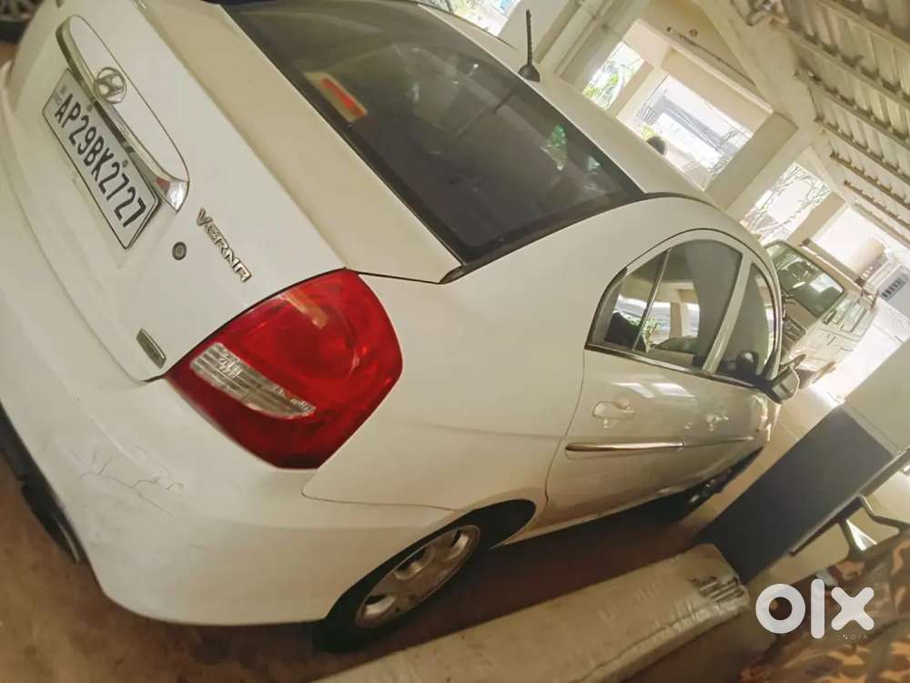 Hyundai Verna 1.5 Crdi 2010