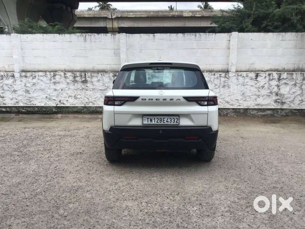 Maruti Suzuki Brezza 1.5 Lxi Cng, 2024, Cng & Hybrids