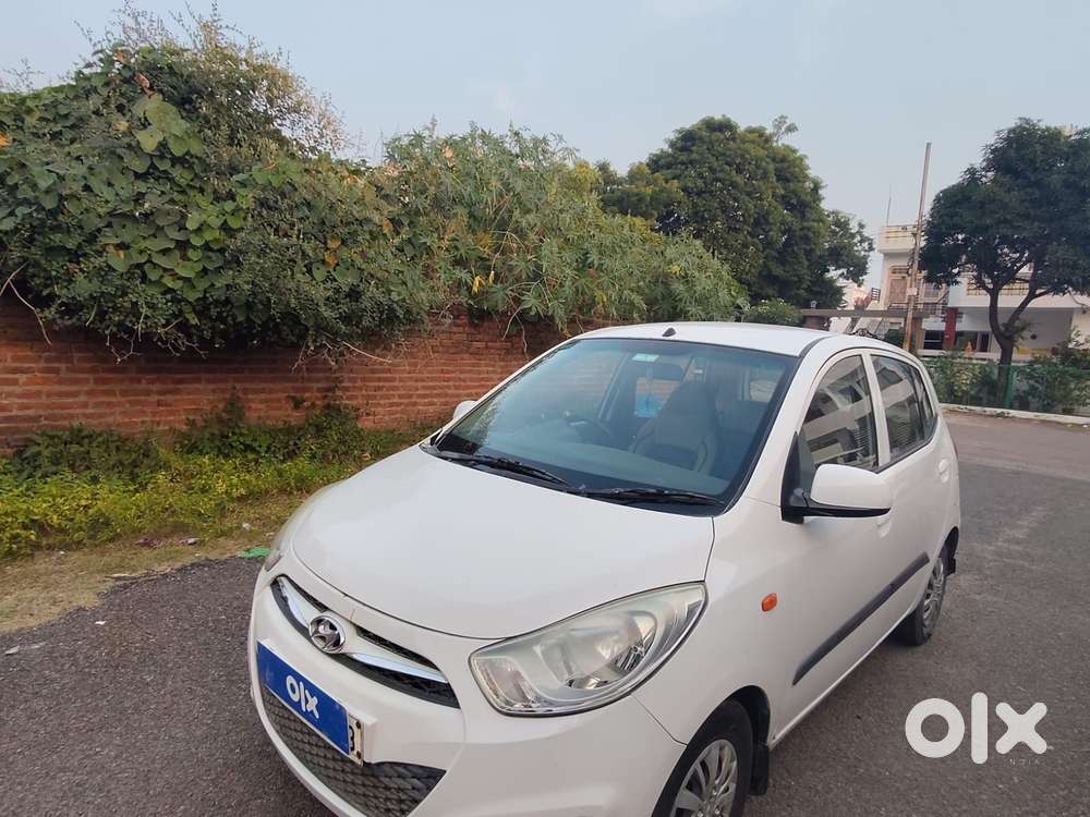 Hyundai I10 Sportz 1.1 Irde2, 2015, Petrol