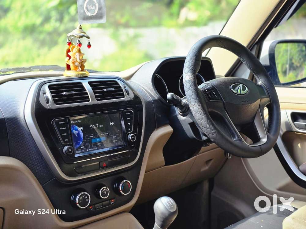 Mahindra Tuv 300 T10, 2020, Diesel