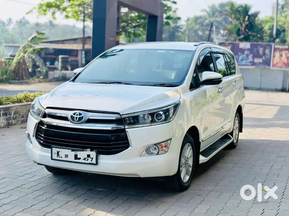 Toyota Innova Crysta 2017