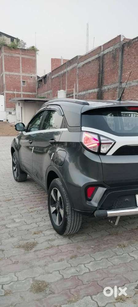 Tata Nexon 1.2 Revotron Xm (s), 2023, Petrol
