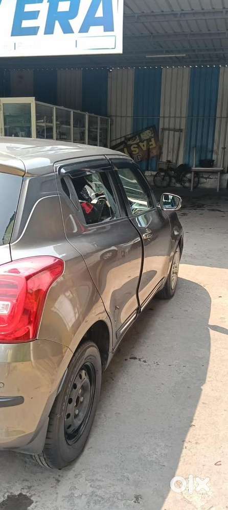 Maruti Suzuki Swift 2021 Petrol Automatic