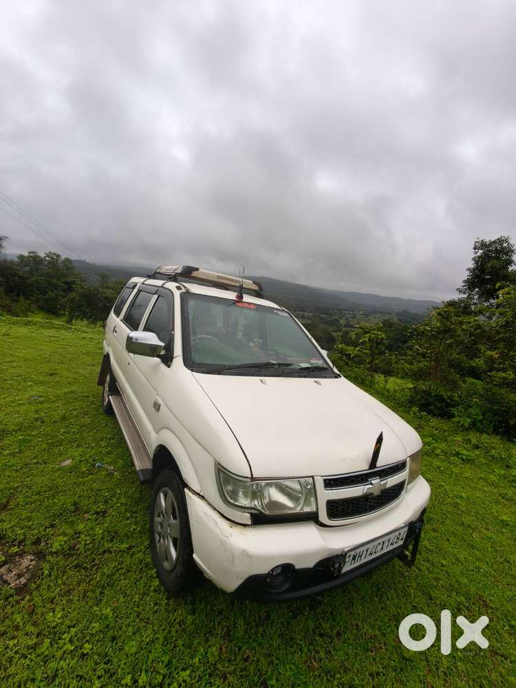 Chevrolet Tavera 2012 Diesel Well Maintained