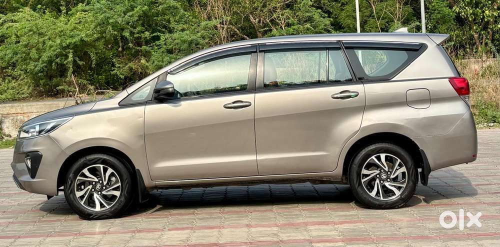 Toyota Innova Crysta [2020-ongoing] 2.4 Gx At 7 Str, 2021, Diesel