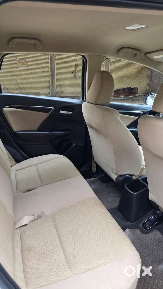 Honda Jazz V Mt Privilege, 2017, Petrol
