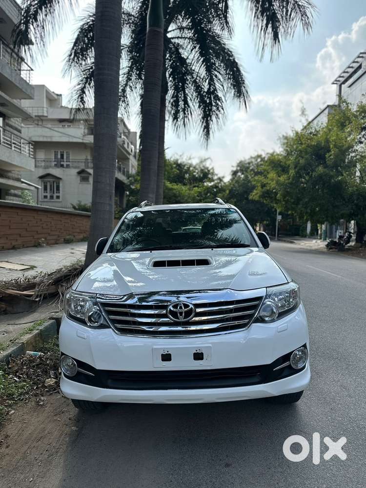 The Road Commander - 2016 Toyota Fortuner | Single Owner