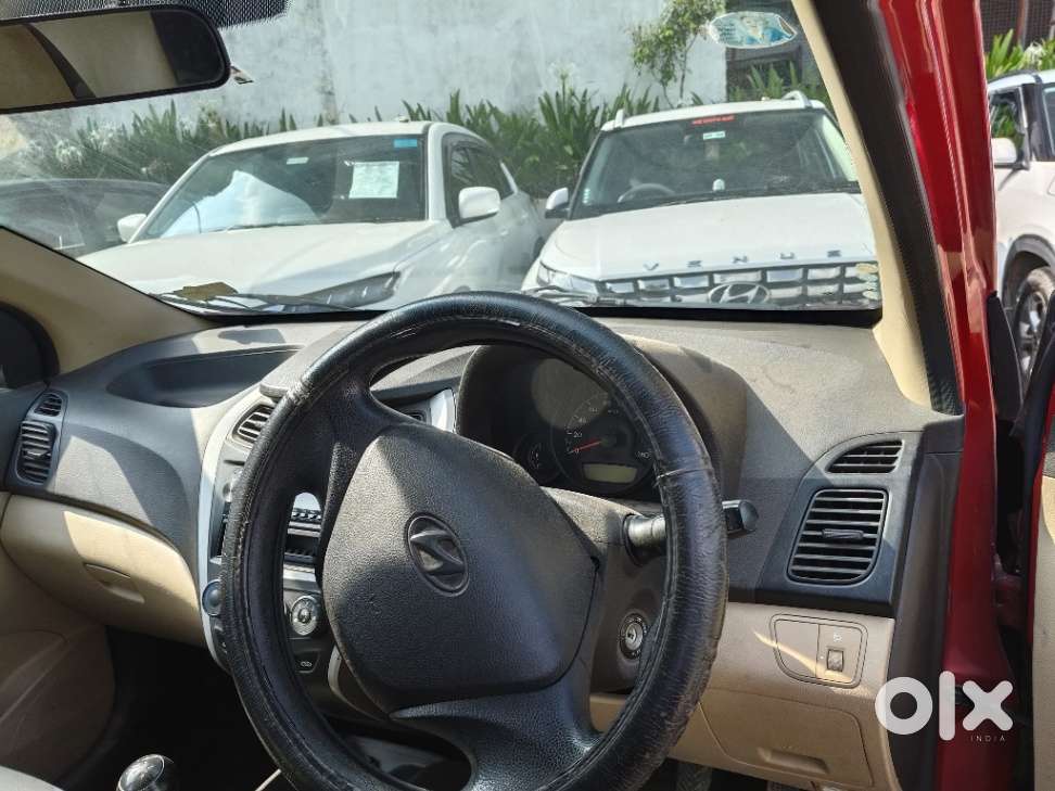 Hyundai Eon Era +, 2016, Petrol