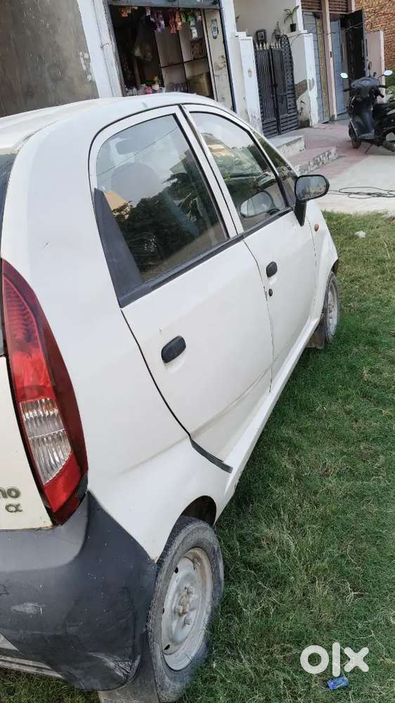 Tata Nano Xe 2011 Petrol