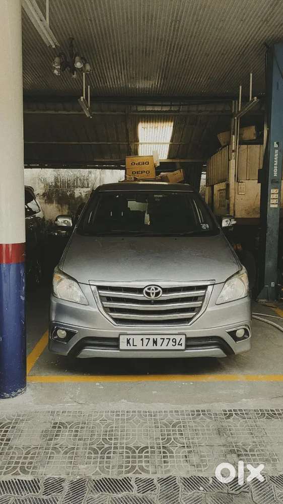 Toyota Innova Diesel 2016 Variant