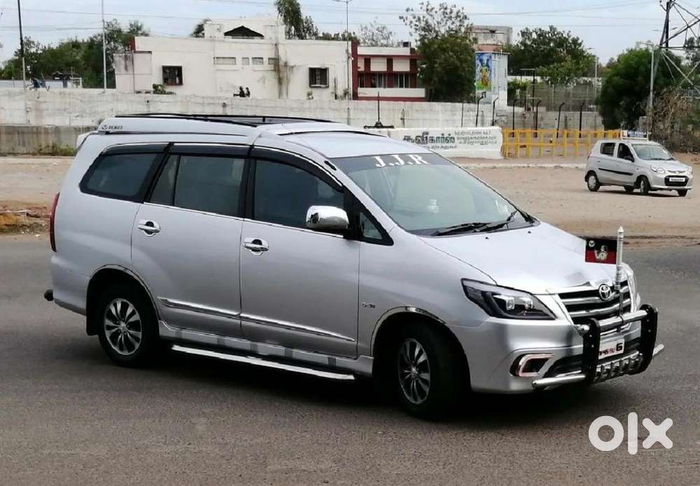 Toyota Innova 2011 Diesel 327000 Km Driven