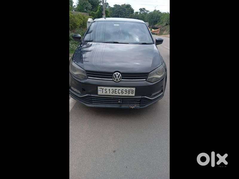 Volkswagen Polo Petrol Highline 1.2l, 2015, Petrol