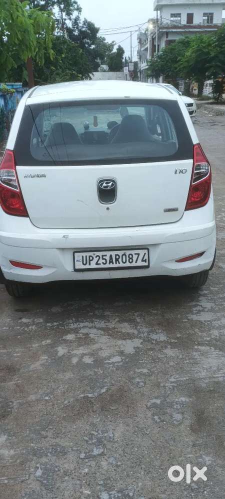 Hyundai Grand I10 Asta At Cng 2012