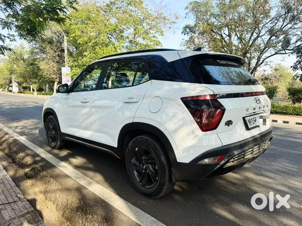 Hyundai Creta 1.5 S Plus Knight Petrol Dual Tone, 2023, Diesel
