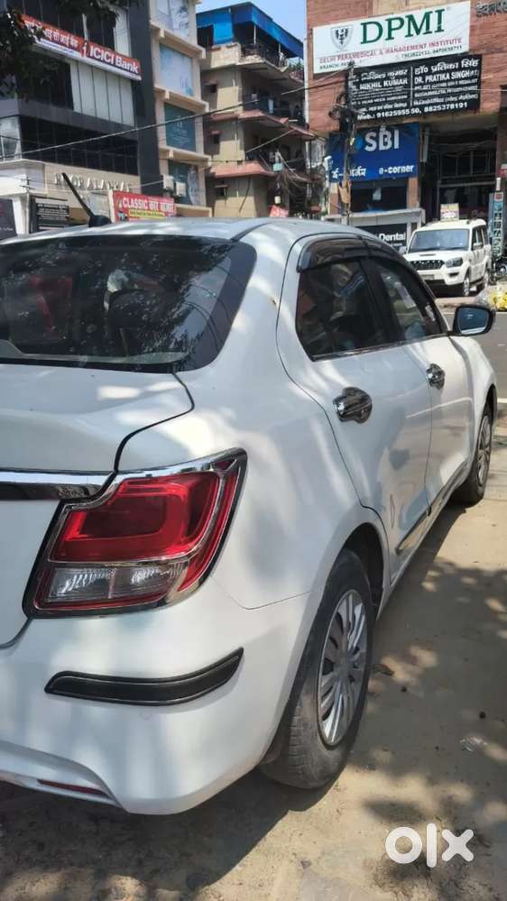 Maruti Suzuki Dzire 1.2 Vxi Cng, 2023, Cng & Hybrids
