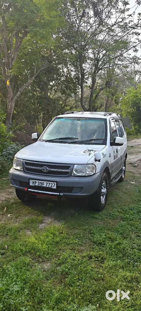 Tata Safari 2012