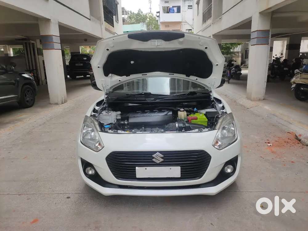 Maruti Swift Diesel 2018 Automatic Alloys/insurance/newtyres/serviced