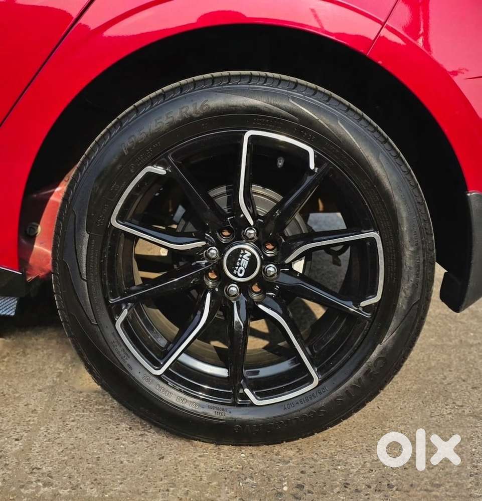 Hyundai I20 Asta 1.2 O With Sunroof, 2025, Petrol