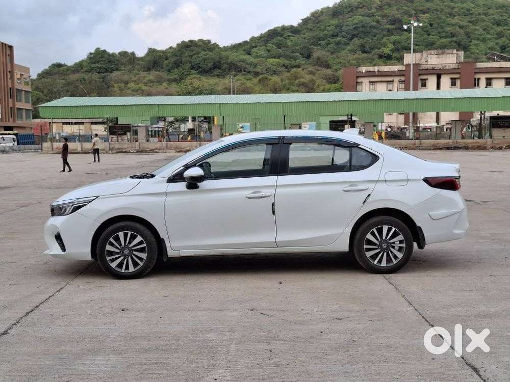 Honda City 1.5 V 5th Gen I-vtec Mt, 2023, Petrol