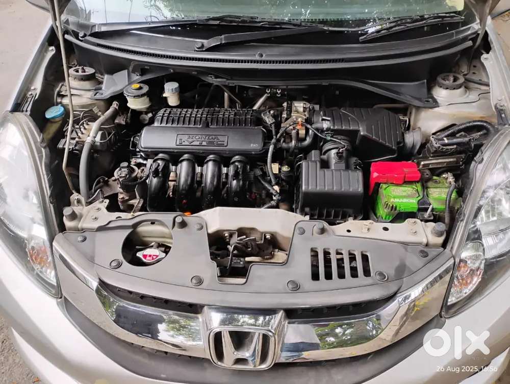 (no Car Dealers Please!)honda Mobilio 1.5 Petrol 2014