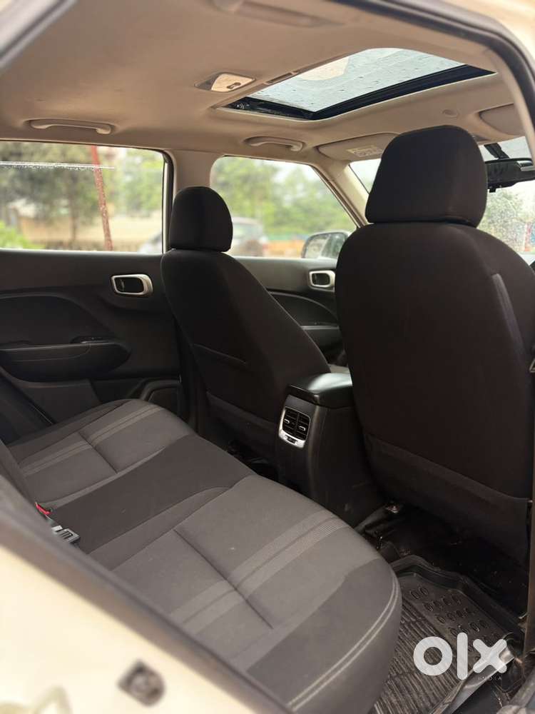 Hyundai Venue, 2019, Petrol