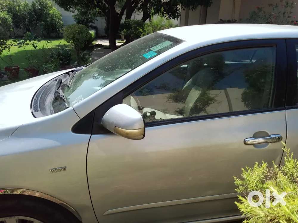 Toyota Corolla Altis 2010 Valid 2031 Pass