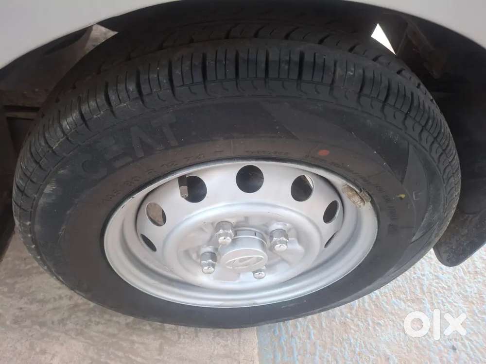 Hyundai Eon 2011 Petrol 15000 Km Driven