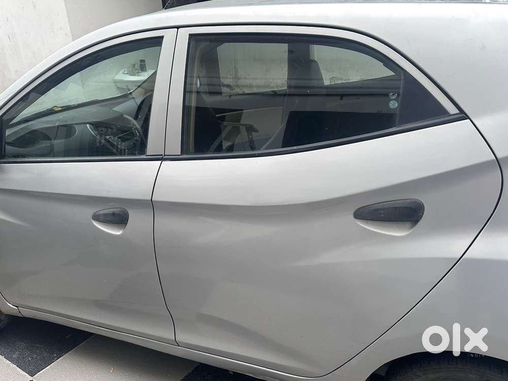 Hyundai Eon Magna 2012