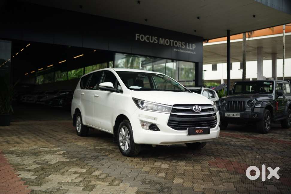 Toyota Innova Crysta 2.4 G Mt, 2017, Diesel