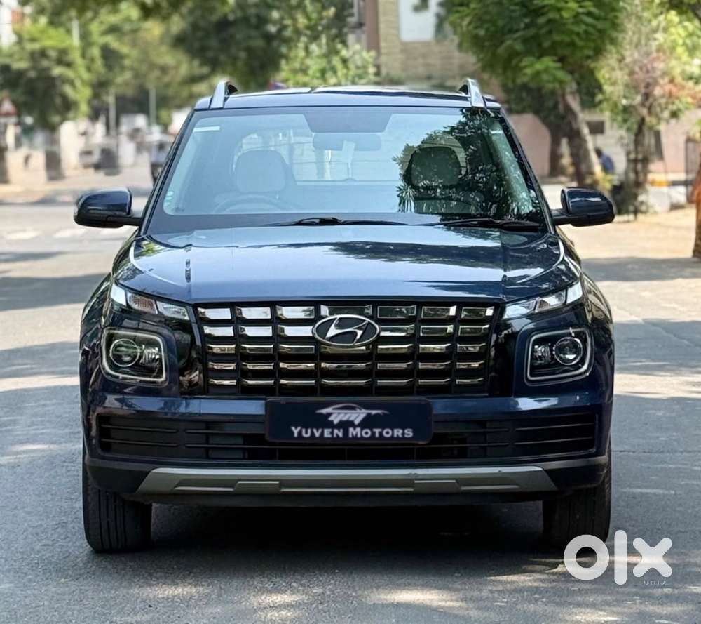 Hyundai Venue 1.2 S (o), 2022, Petrol