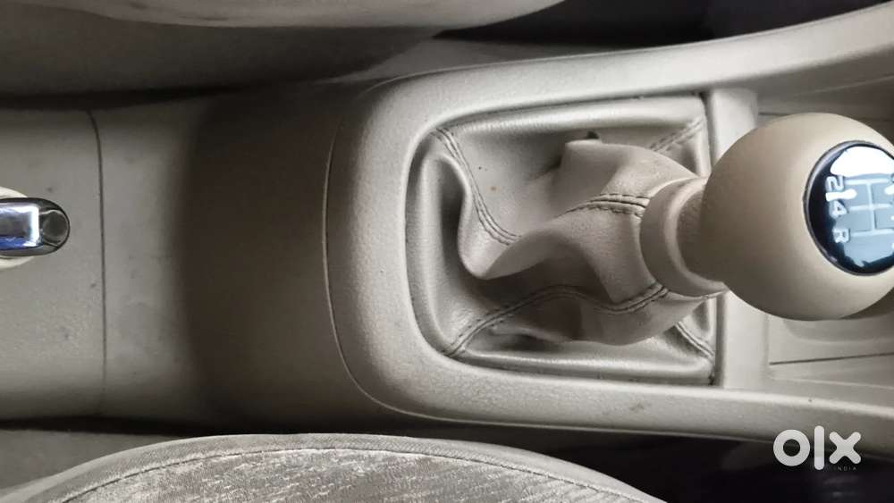 Maruti Suzuki Ertiga 2012-2015 Vdi, 2012, Diesel