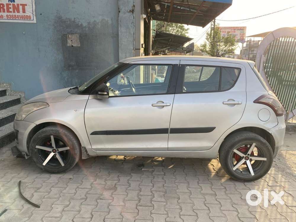 Maruti Suzuki Swift 2016