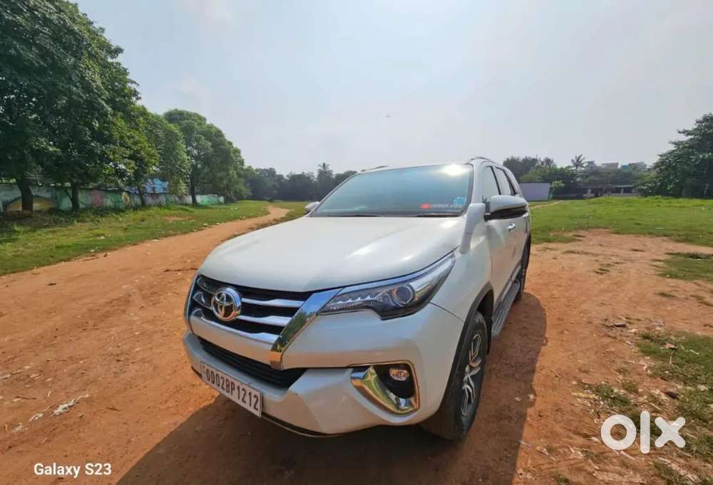 Single Handed Toyota Fortuner 2021 4x2 - Super Clean Condition