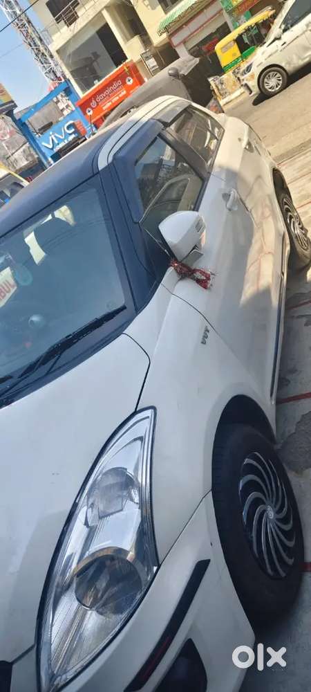 Maruti Suzuki Dzire 2013 Petrol 25000 Km Driven