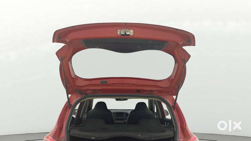 Hyundai Grand I10 Sportz 1.2 Kappa Vtvt, 2017, Petrol