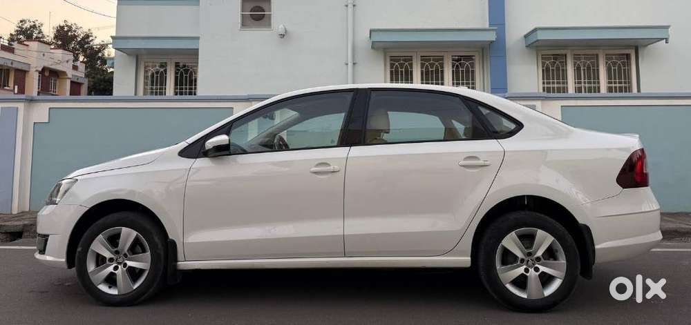 Skoda Rapid 1.5 Tdi Style/1.5 At Style, 2017, Diesel