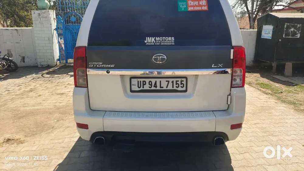 Tata Safari Storme 2014 Diesel 105000 Km Driven