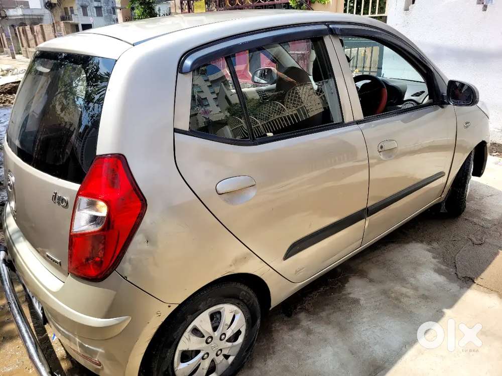 August Hyundai I10 2011