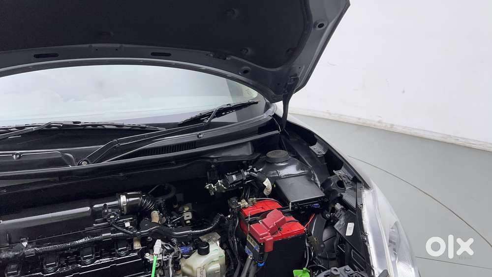 Maruti Suzuki Swift Amt Vvt Vxi, 2022, Petrol