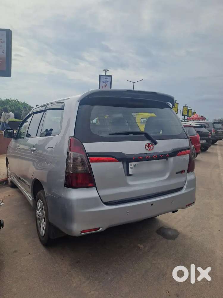 Toyota Innova 2.5 G 2015