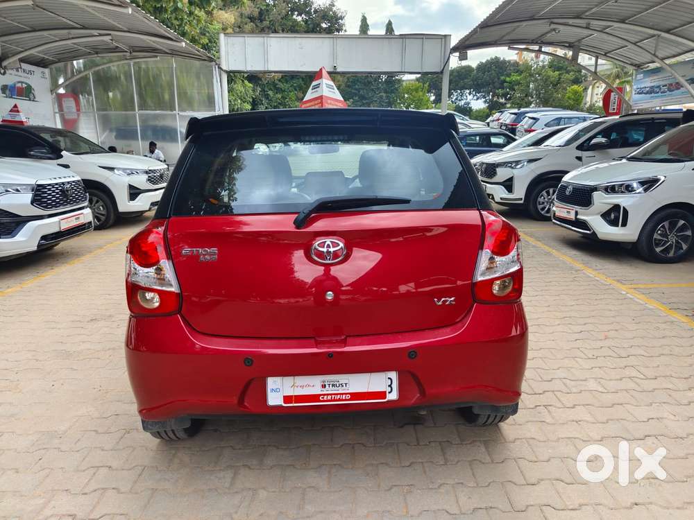 Toyota Etios Liva Vx Dual Tone, 2019, Petrol