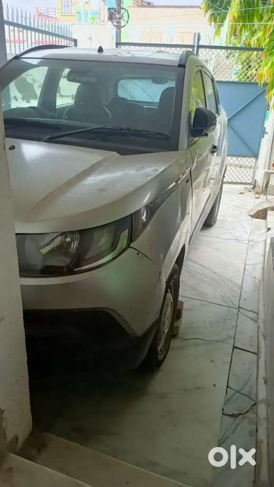 Mahindra Kuv100 Nxt 2017 Cng & Hybrids 100000 Km Driven